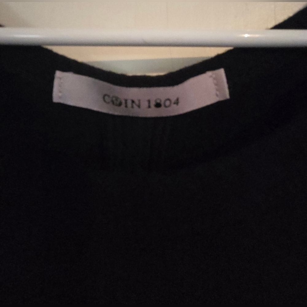 Coin 1804 | Women’s Sleeveless Button Back Knit Tank Top | Size: S | Black - Picture 11 of 12